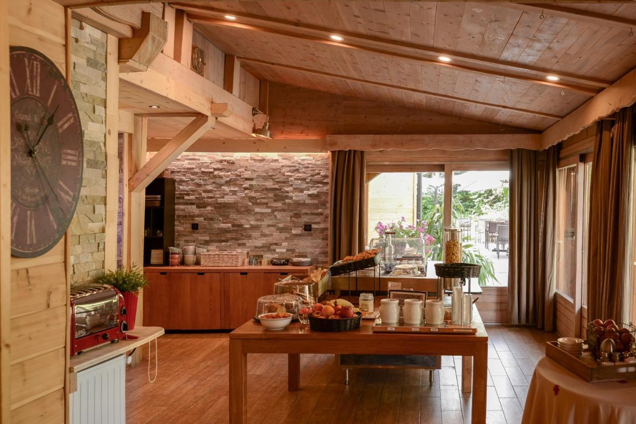 Hotel & Restaurant Les Escondus Вар Екстериор снимка