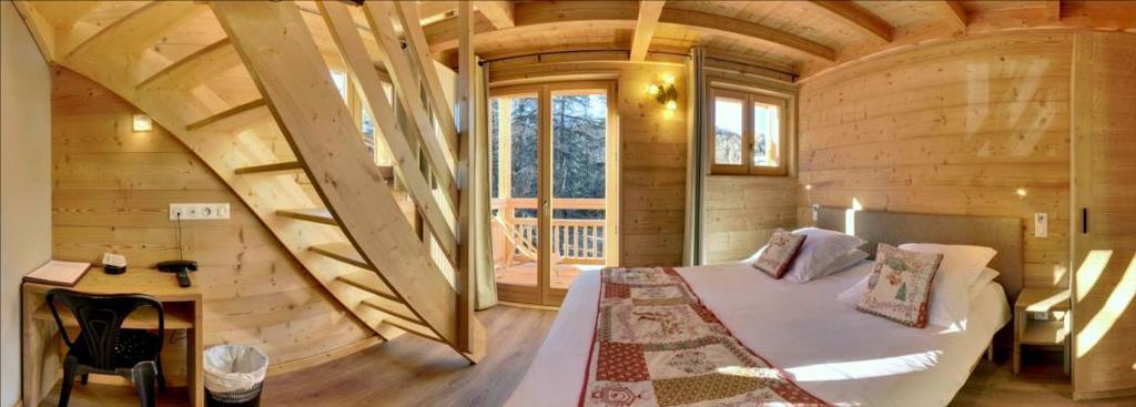 Hotel & Restaurant Les Escondus Вар Екстериор снимка
