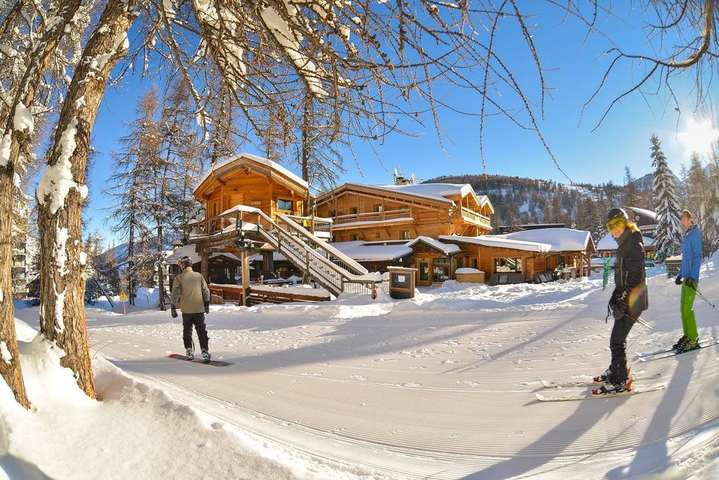 Hotel & Restaurant Les Escondus Вар Екстериор снимка