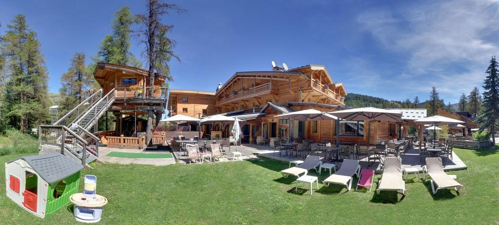 Hotel & Restaurant Les Escondus Вар Екстериор снимка