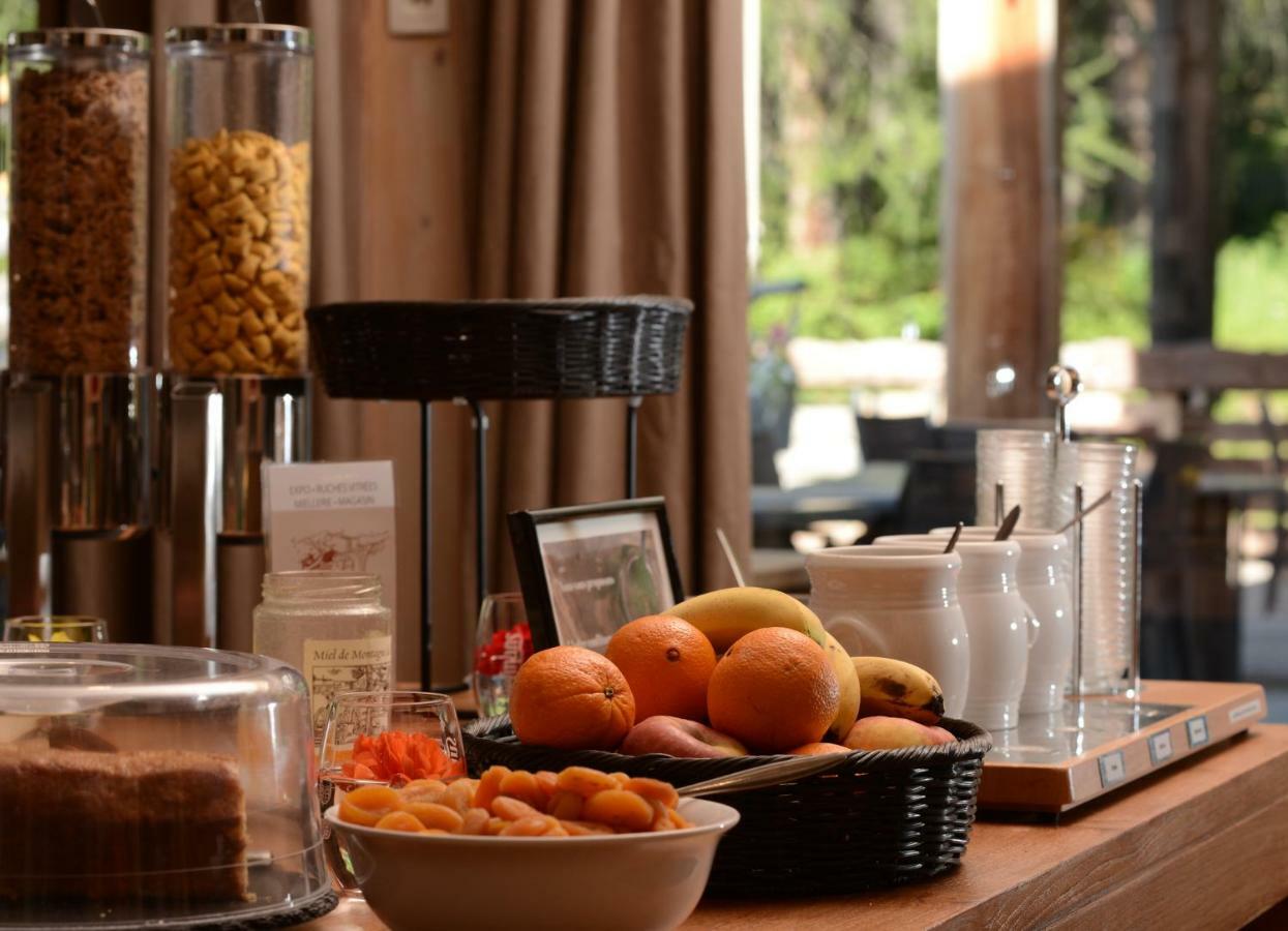 Hotel & Restaurant Les Escondus Вар Екстериор снимка